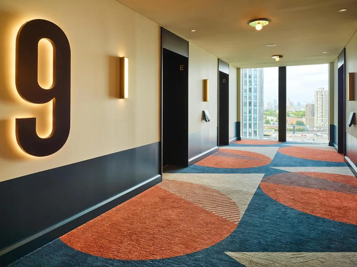 Tribe London Canary Wharf 4*,  Reino Unido