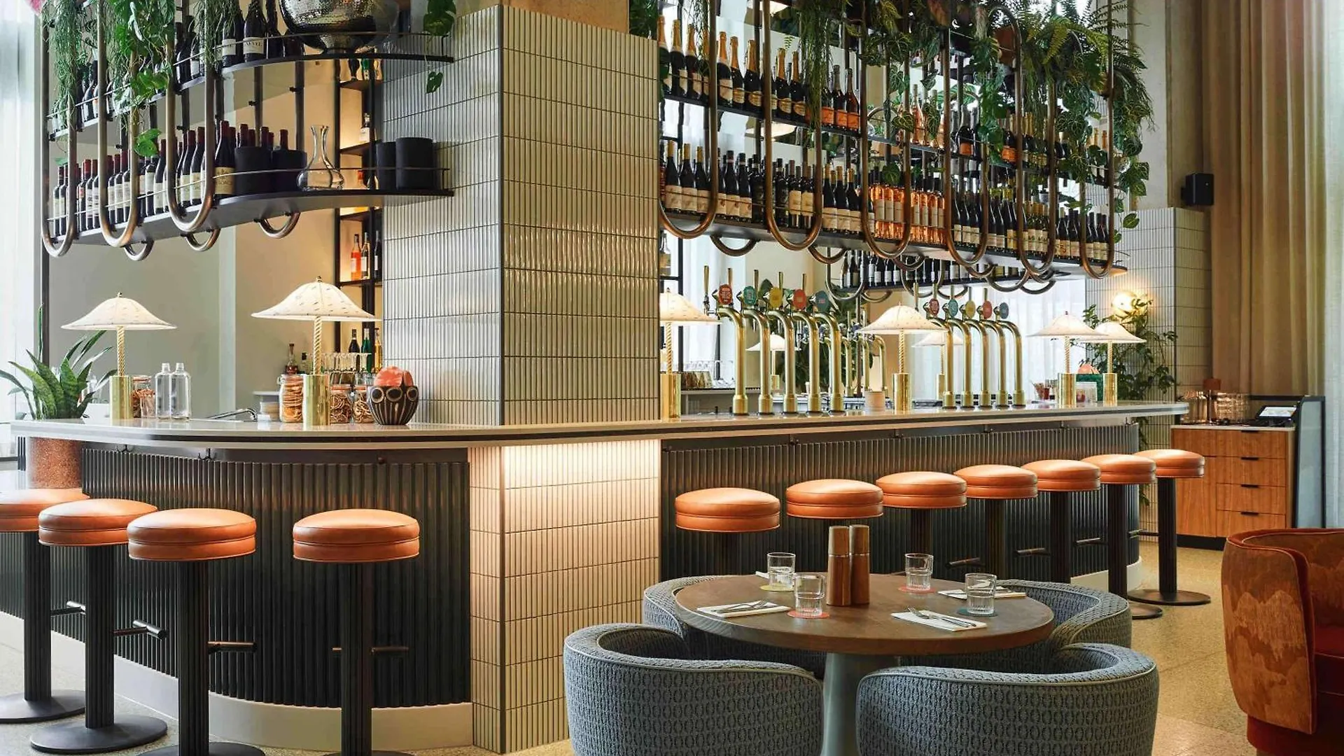 Hotel Tribe London Canary Wharf